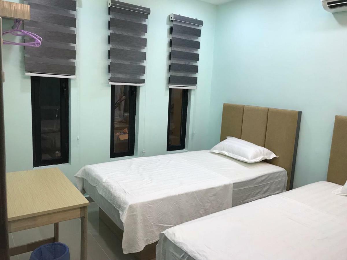 Homestay Stardow~星窗名宿~ Джохор-Бару Экстерьер фото